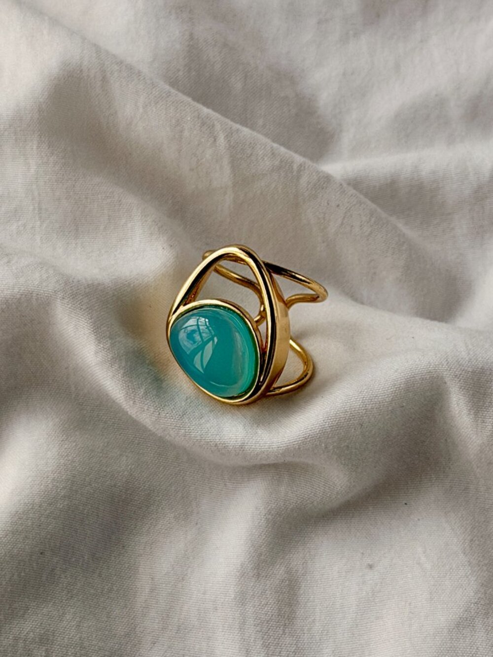 Fusion Flow Ring Adjustable Ring - 18k Gold - Sky Blue Agate